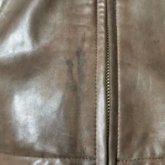 Andrew Marc Leather Jacket with faux fur trim - Picture 13 of 14